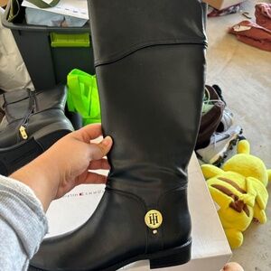 Tommy Hilfiger Boots